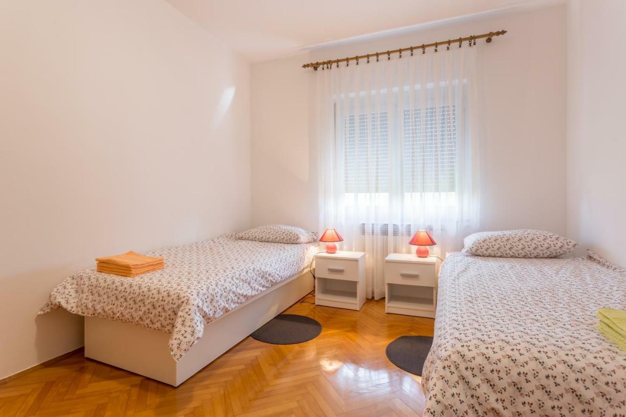 Apartment Dean Ουμάγκ Εξωτερικό φωτογραφία