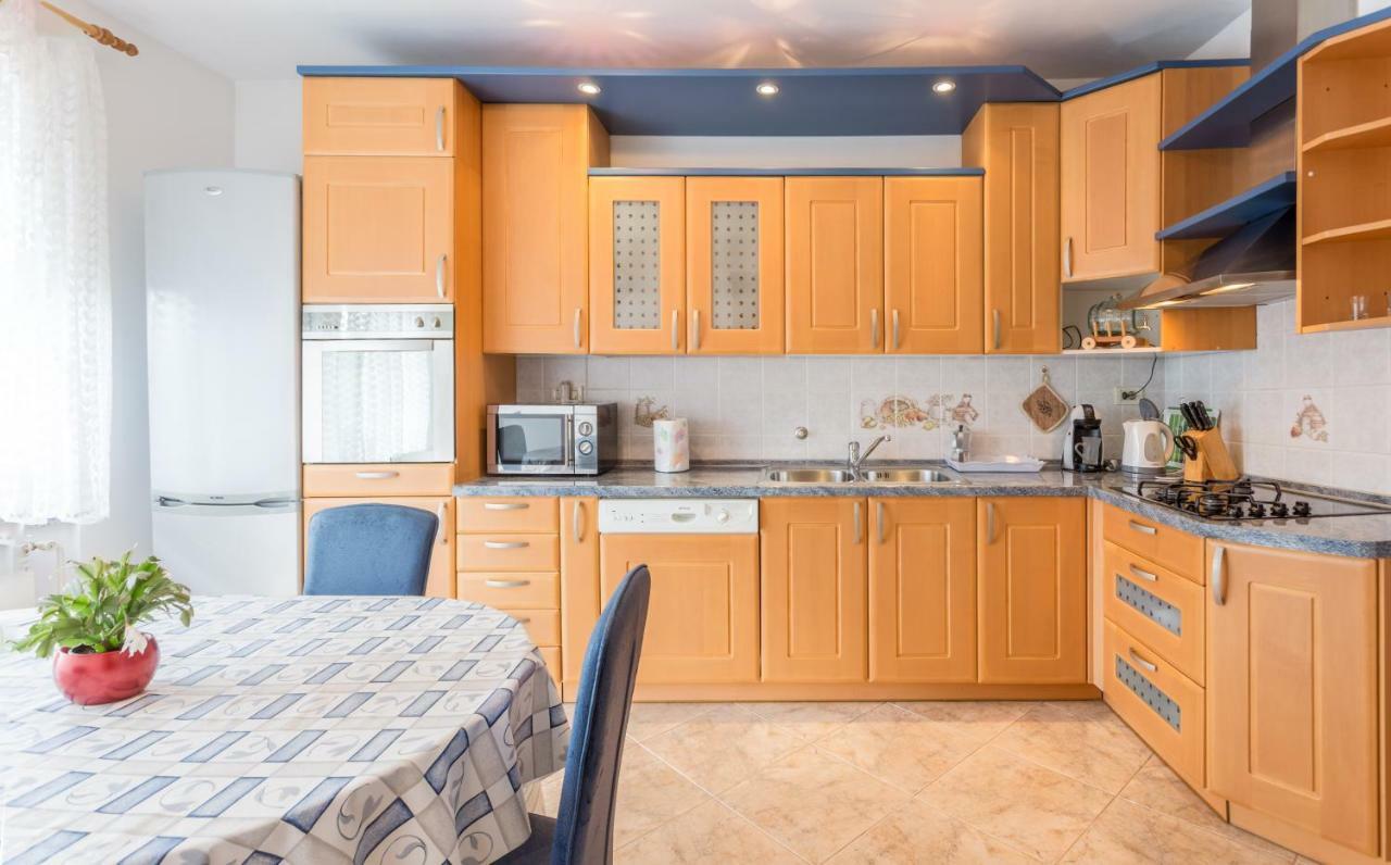 Apartment Dean Ουμάγκ Εξωτερικό φωτογραφία