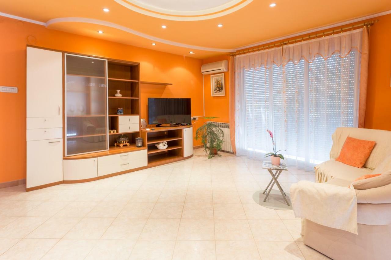 Apartment Dean Ουμάγκ Εξωτερικό φωτογραφία